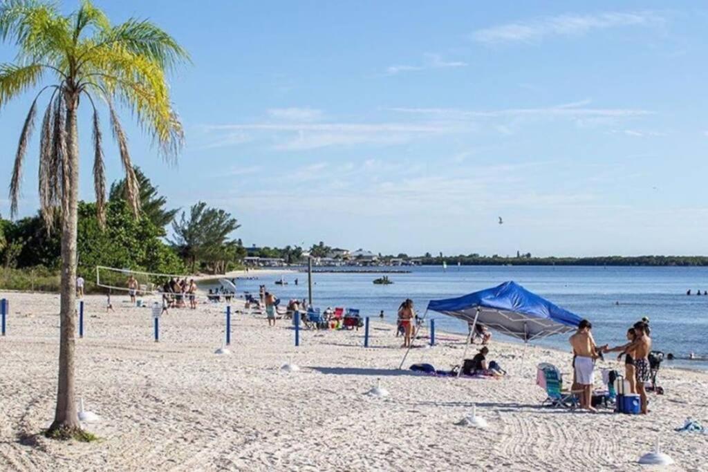 Riverview, Studio 507, Beach Steps Away!+Pool+Wifi Ruskin Exterior foto